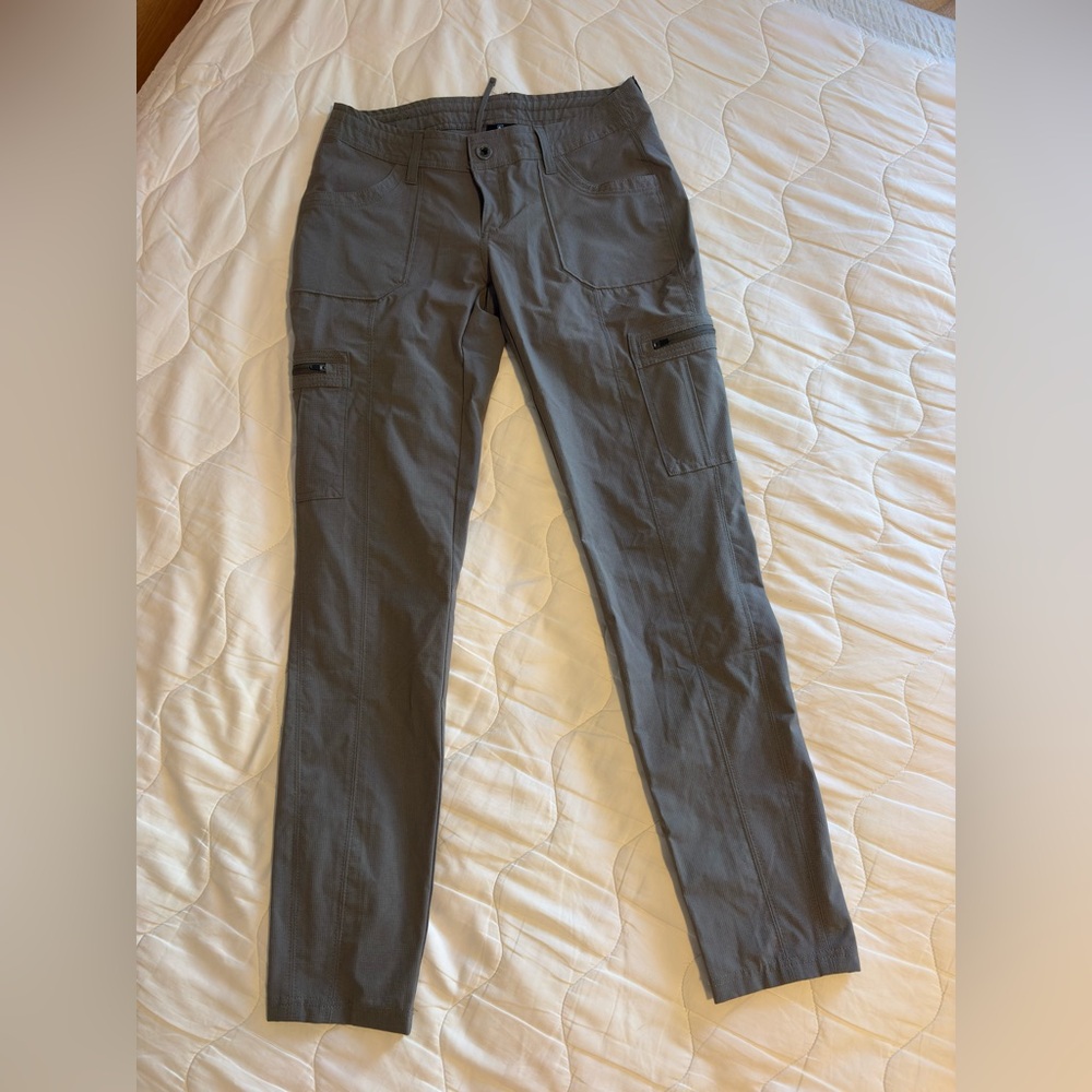 NWOT Kuhl Women’s Charcoal Gray Hiking Pants